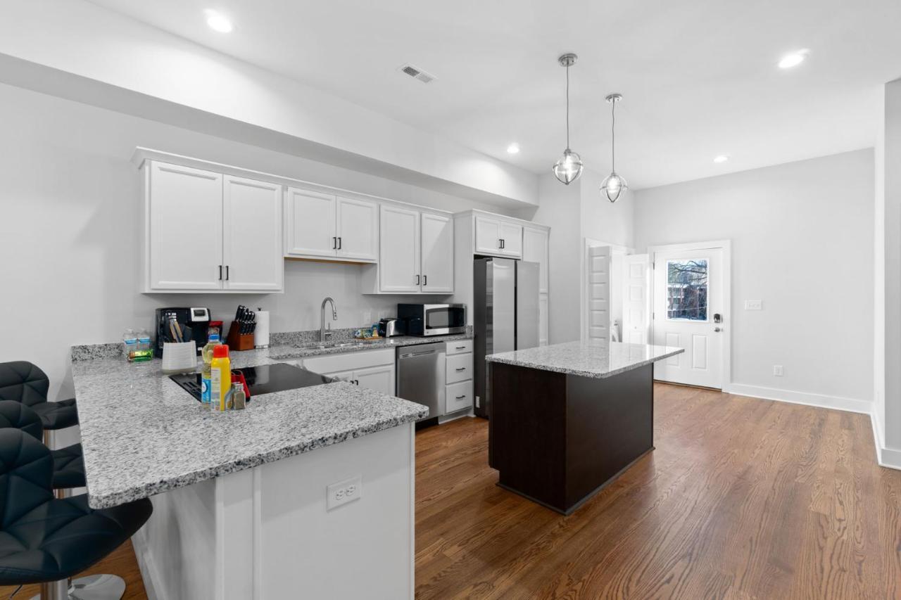 Rebecca'S Downtown Luxury Living Βίλα Κλάρκσβιλ Εξωτερικό φωτογραφία