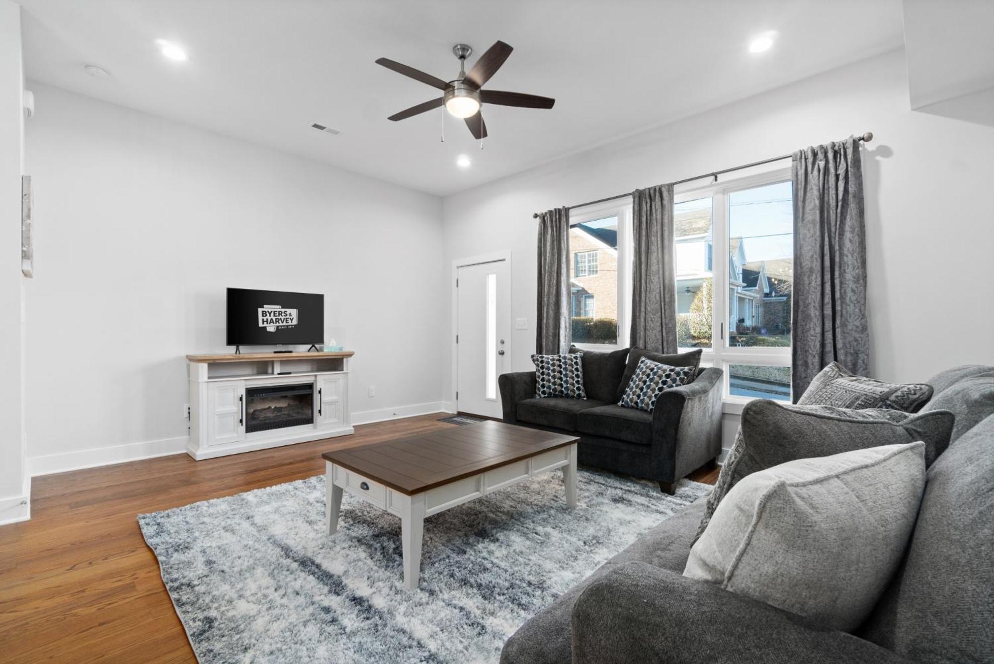 Rebecca'S Downtown Luxury Living Βίλα Κλάρκσβιλ Εξωτερικό φωτογραφία